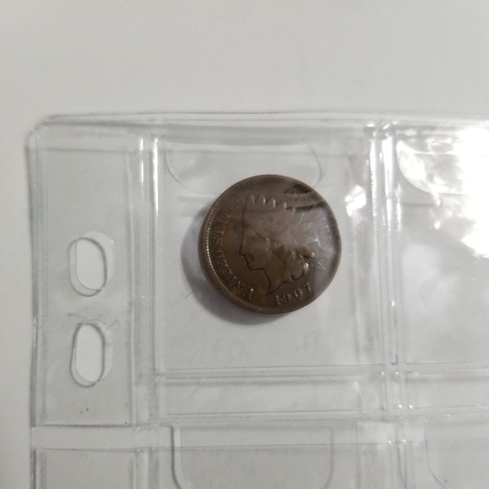 Meet your Posher, Ellen F